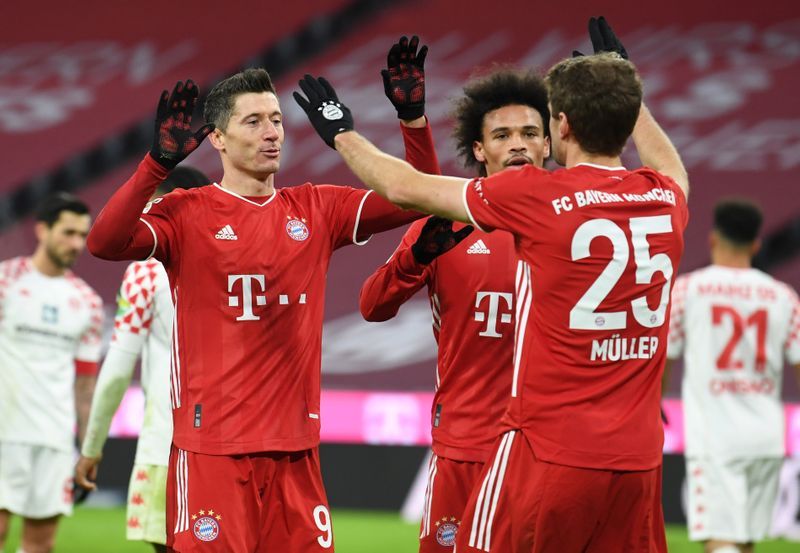 Bayern Munich rally back to retain Bundesliga top spot with 5-2 win