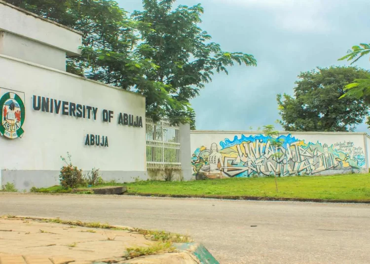 21 Academics Attain Professorial Rank at Yakubu Gowon University